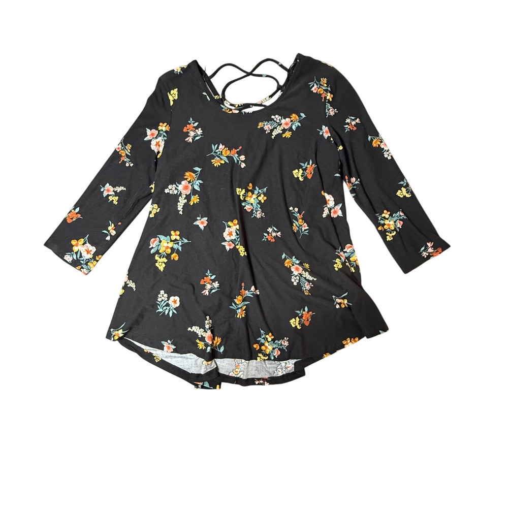 Love Tree Floral Print Top Criss Cross Back Casual Blouse Size M